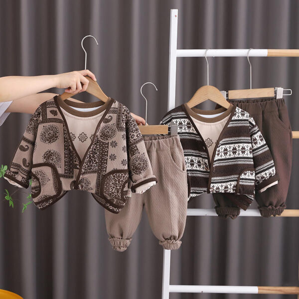 3 Pieces stylish trouser set.